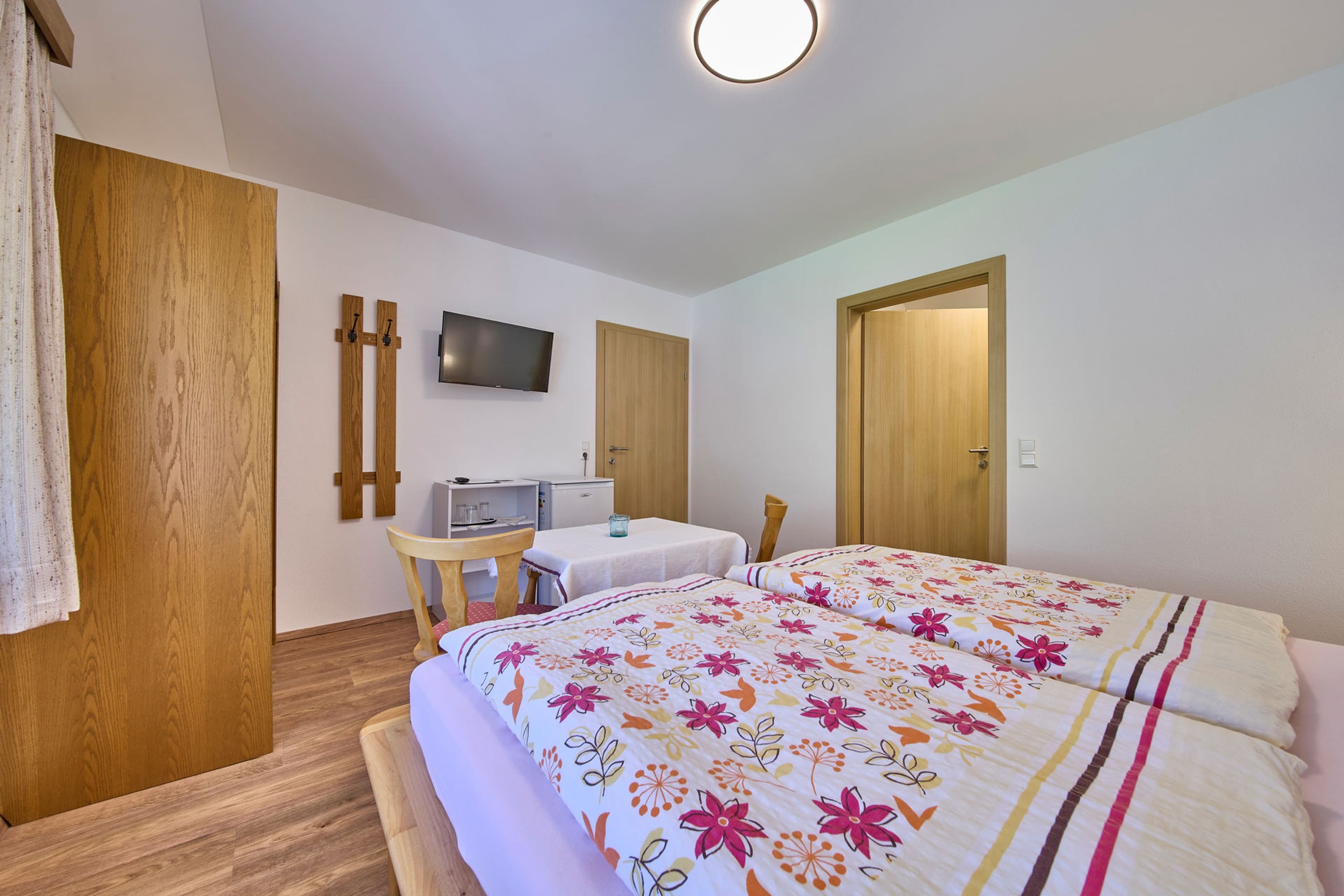 Krapflhof - Zimmer Nr. 1 - Image 5